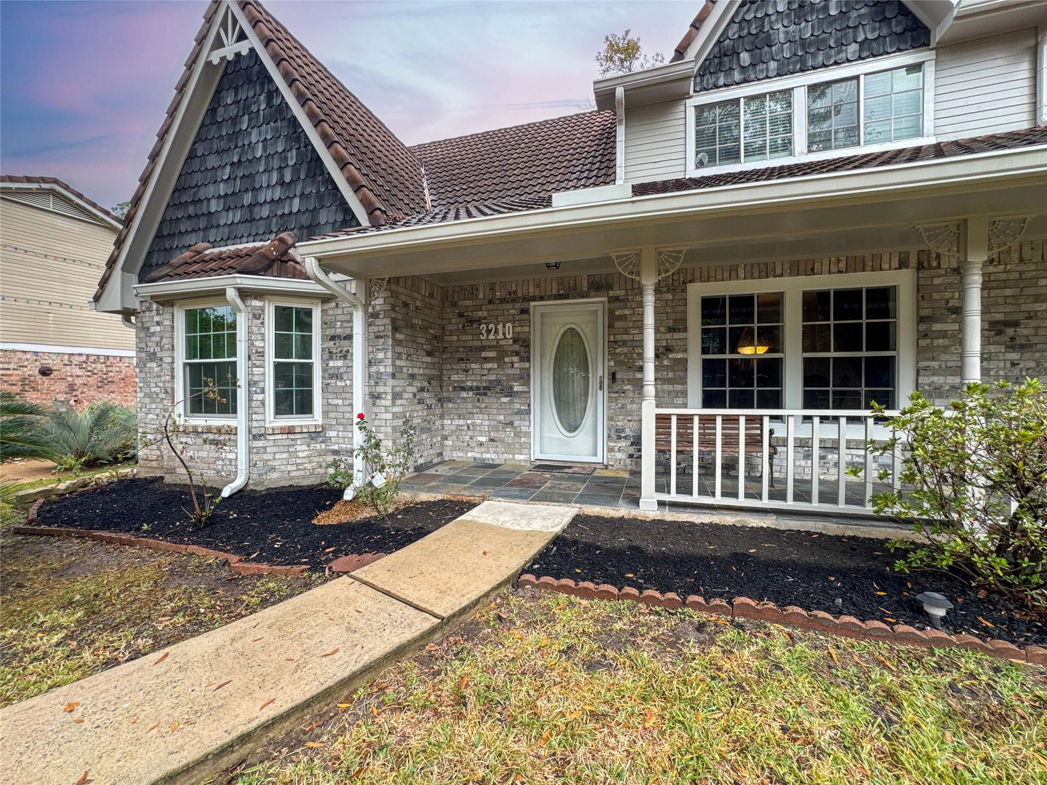 3210 Highland Laurels Drive