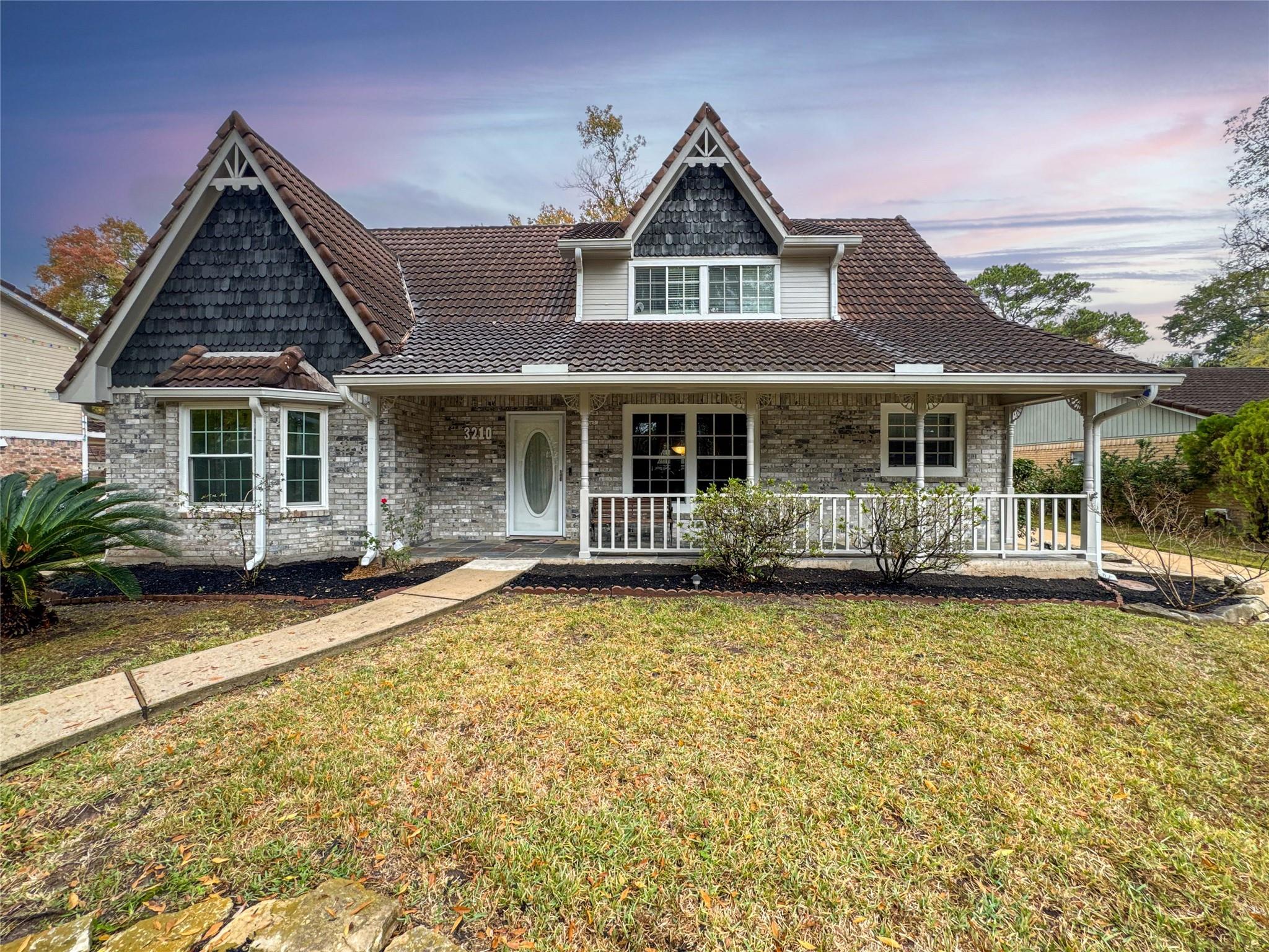 3210 Highland Laurels Drive