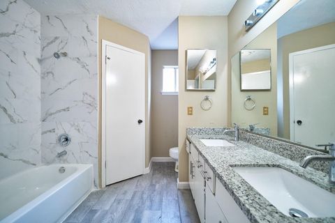 Photo of 10235 Gulfstream Lane, Sugar Land, TX 77498 (MLS # 52768191)