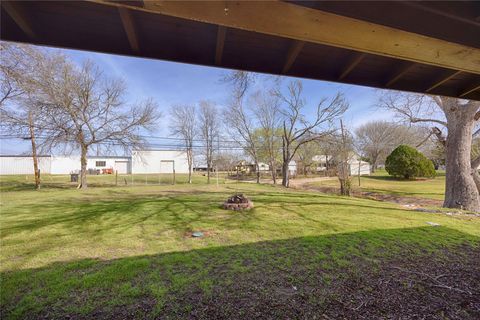 Tiny photo for 309 Anderson Street, Schulenburg, TX 78956 (MLS # 86073204)