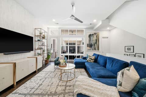 Photo of 608 Middle Street #C, Houston, TX 77003 (MLS # 43362813)