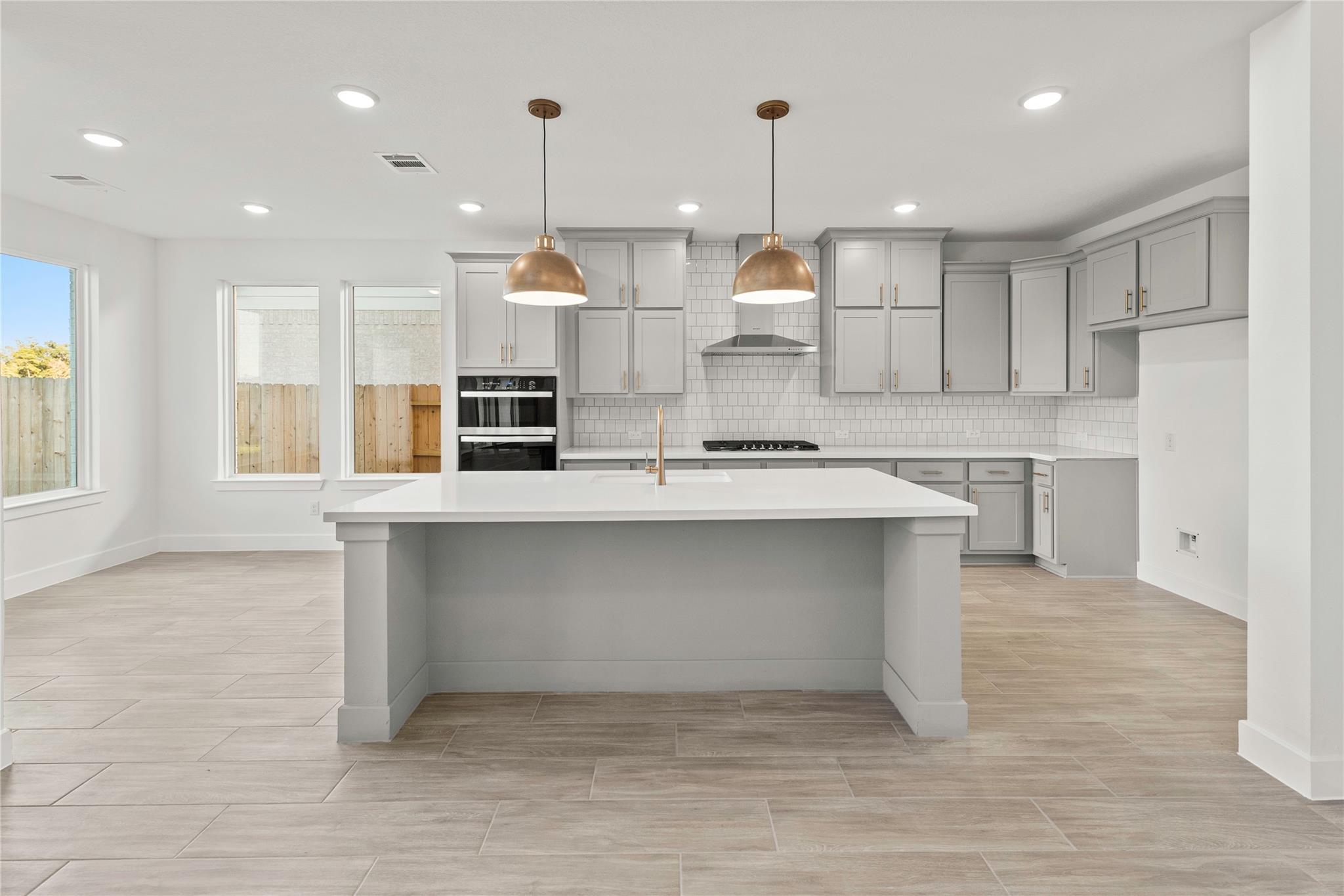 1176 Beals Creek Street