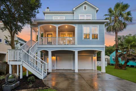 Photo of 209 Queen Road, Clear Lake Shores, TX 77565 (MLS # 95240635)