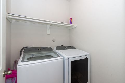 Tiny photo for 505 Prairie Grass Trail, Clute, TX 77531 (MLS # 18691783)