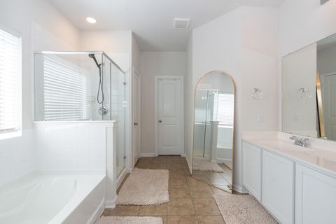 Tiny photo for 505 Prairie Grass Trail, Clute, TX 77531 (MLS # 18691783)