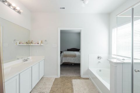 Tiny photo for 505 Prairie Grass Trail, Clute, TX 77531 (MLS # 18691783)