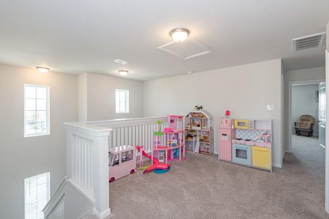 Tiny photo for 505 Prairie Grass Trail, Clute, TX 77531 (MLS # 18691783)