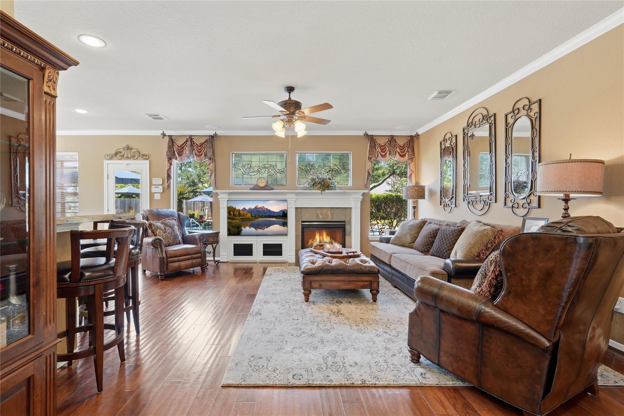 34 Watermint Place