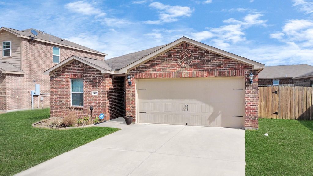 Photo of 2430 Regatta Lane, Texas City, TX 77568 (MLS # 48656556)