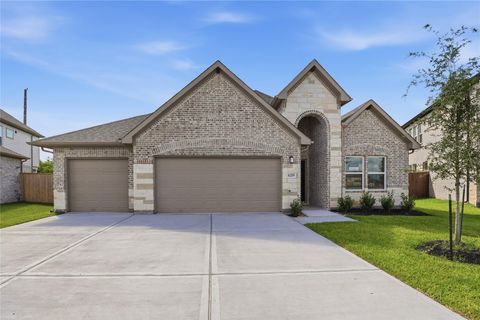 Photo of 6219 Royal Palm Drive, Manvel, TX 77578 (MLS # 89551195)