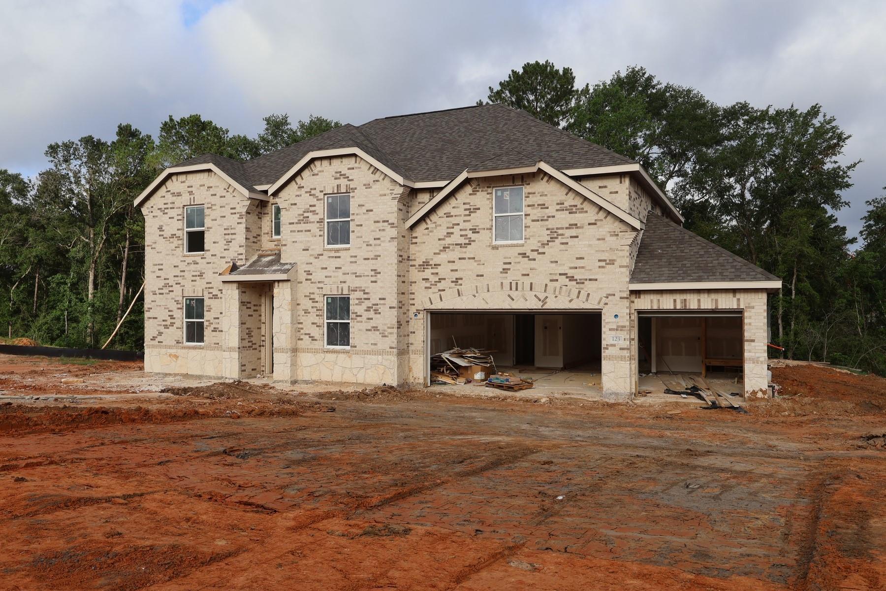 123 Roebuck Lane