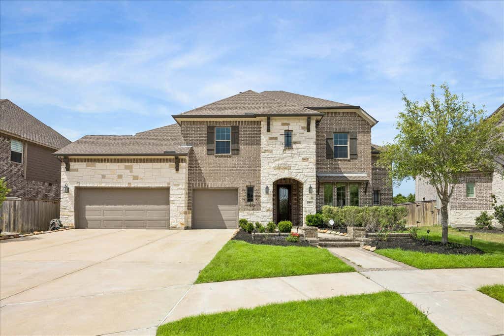 Photo of 19110 Goodnight Peak Trail, Cypress, TX 77433 (MLS # 93223961)