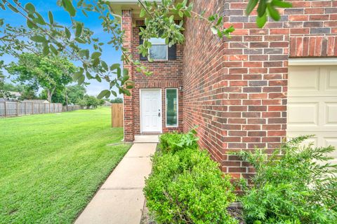 Photo of 12818 Regg Drive, Houston, TX 77045 (MLS # 81526542)