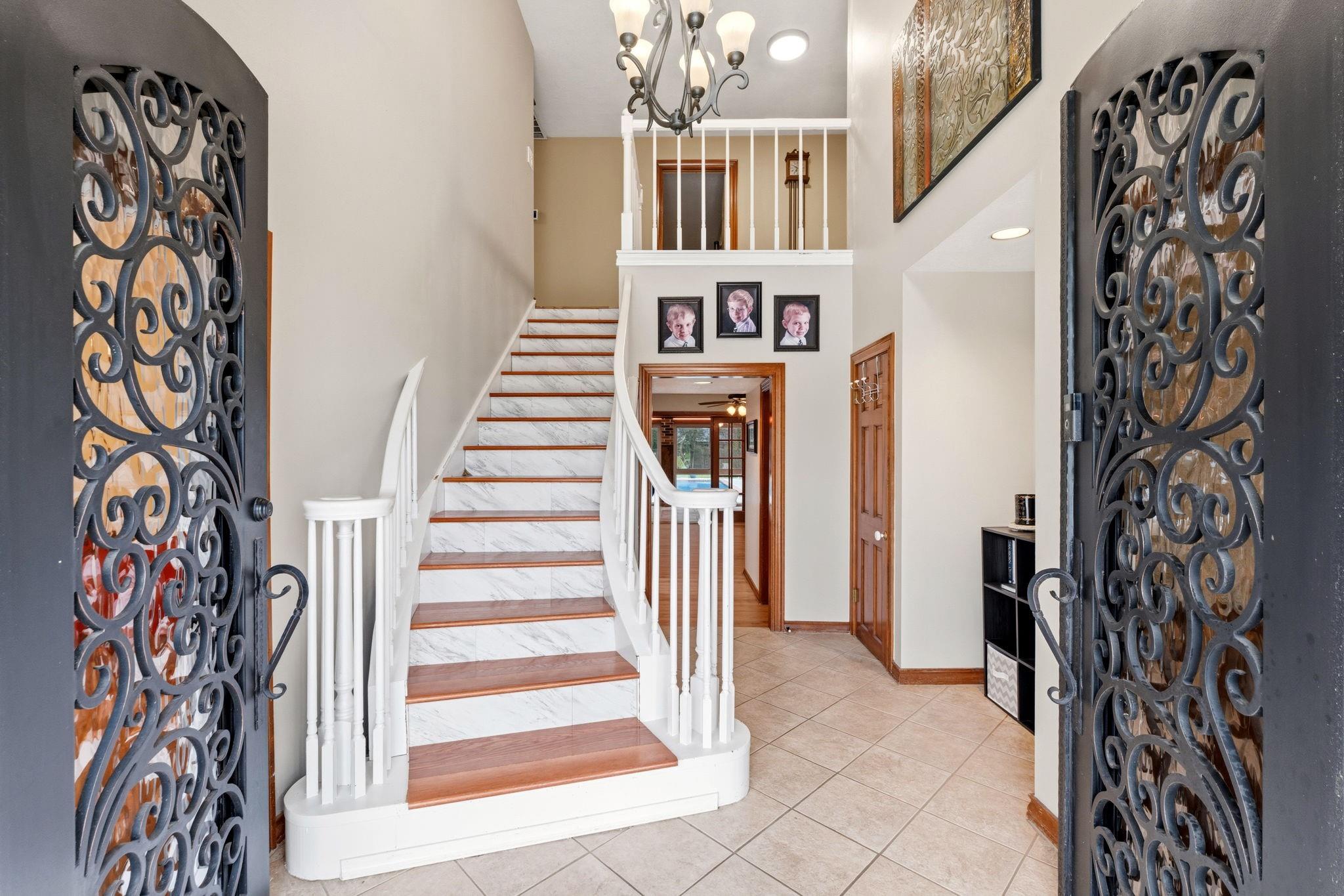 1514 Country Club Drive