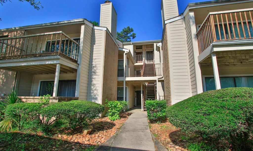 Photo of 3500 Tangle Brush Drive #138, The Woodlands, TX 77381 (MLS # 98697213)