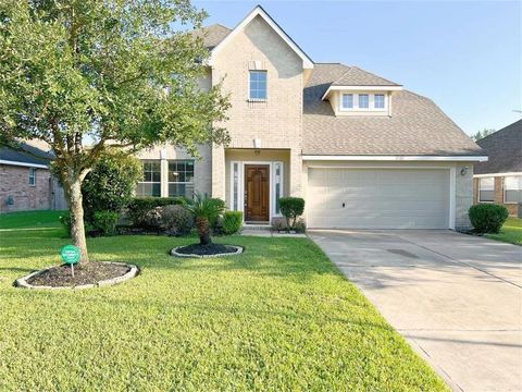 Photo of 18102 Redoak Manor Lane, Cypress, TX 77433 (MLS # 22975641)
