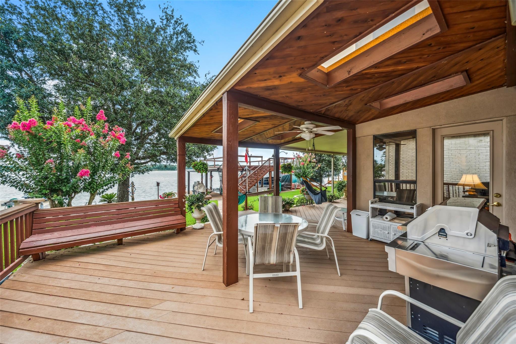 12252 Lake Vista Drive