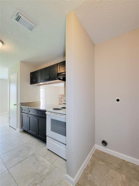 Tiny photo for 8530 Quail Burg Lane, Houston, TX 77489 (MLS # 49130949)