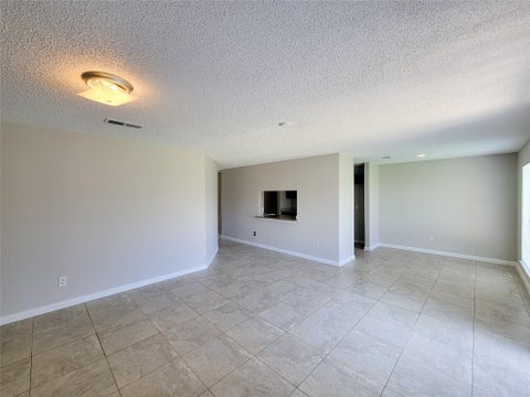 Tiny photo for 8530 Quail Burg Lane, Houston, TX 77489 (MLS # 49130949)
