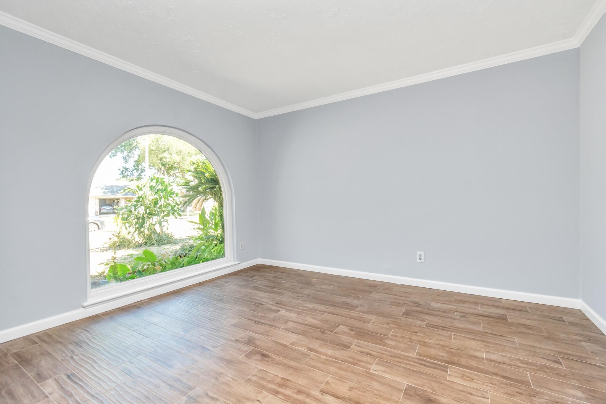 13627 Greenridge Drive