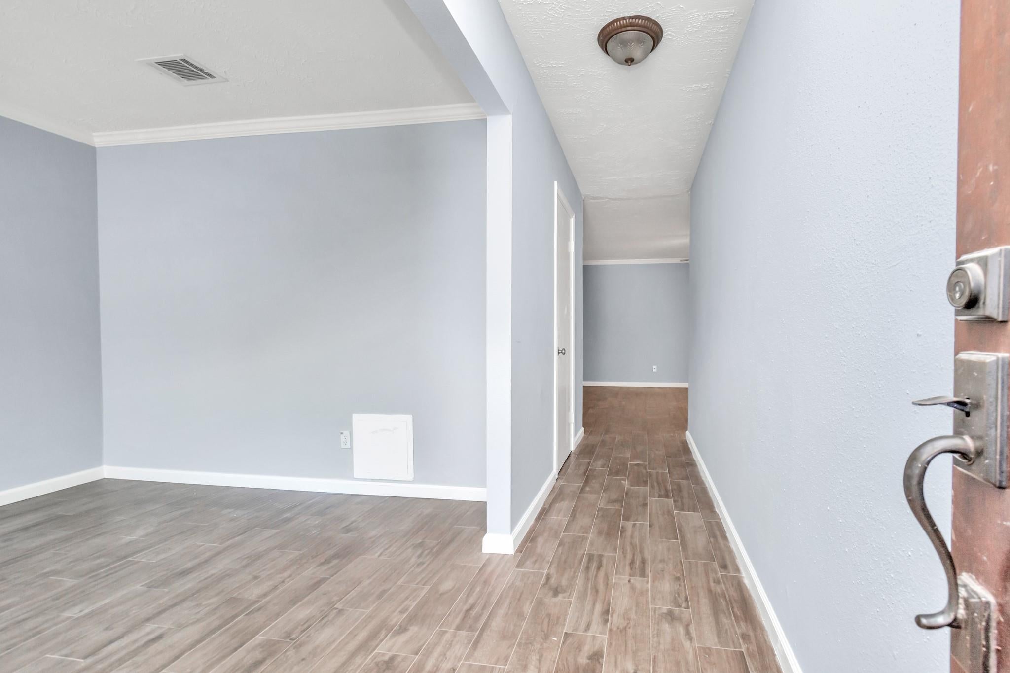 13627 Greenridge Drive