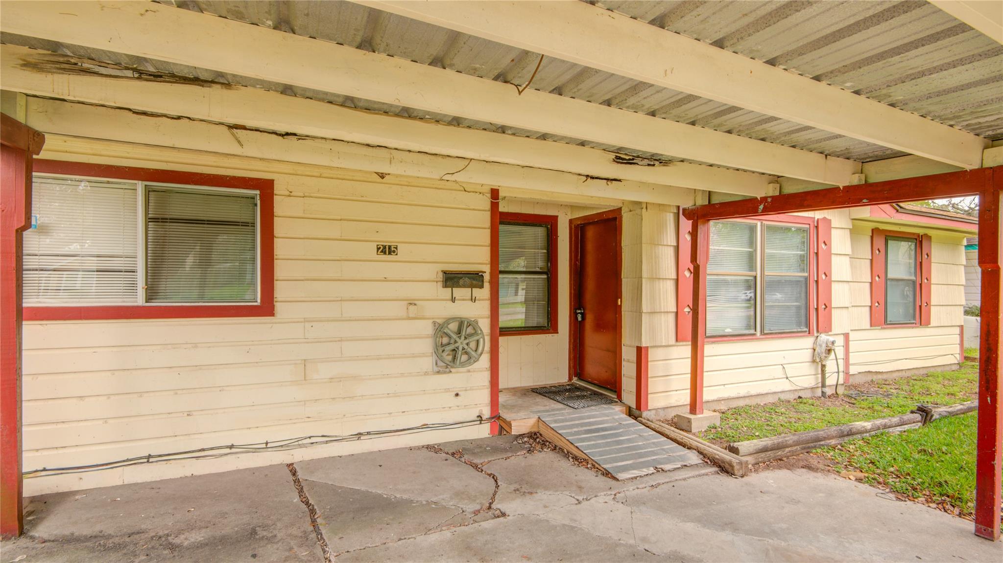 215 Cypress Street