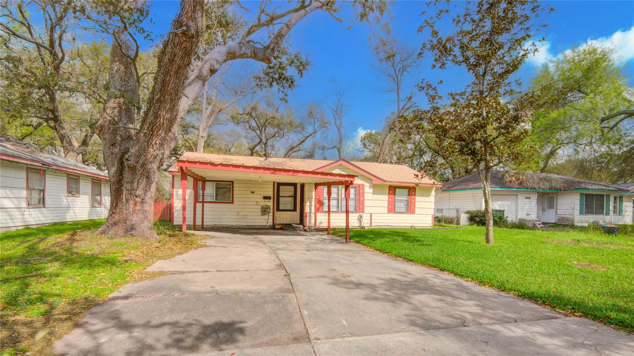215 Cypress Street