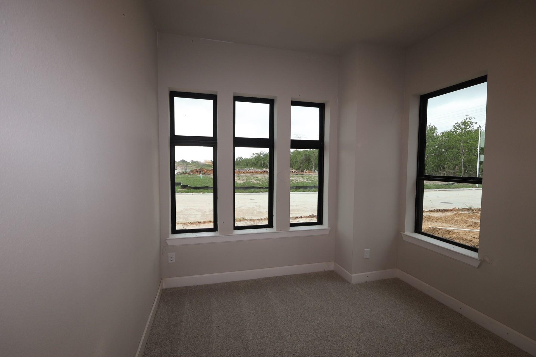 2722 Cottage Place