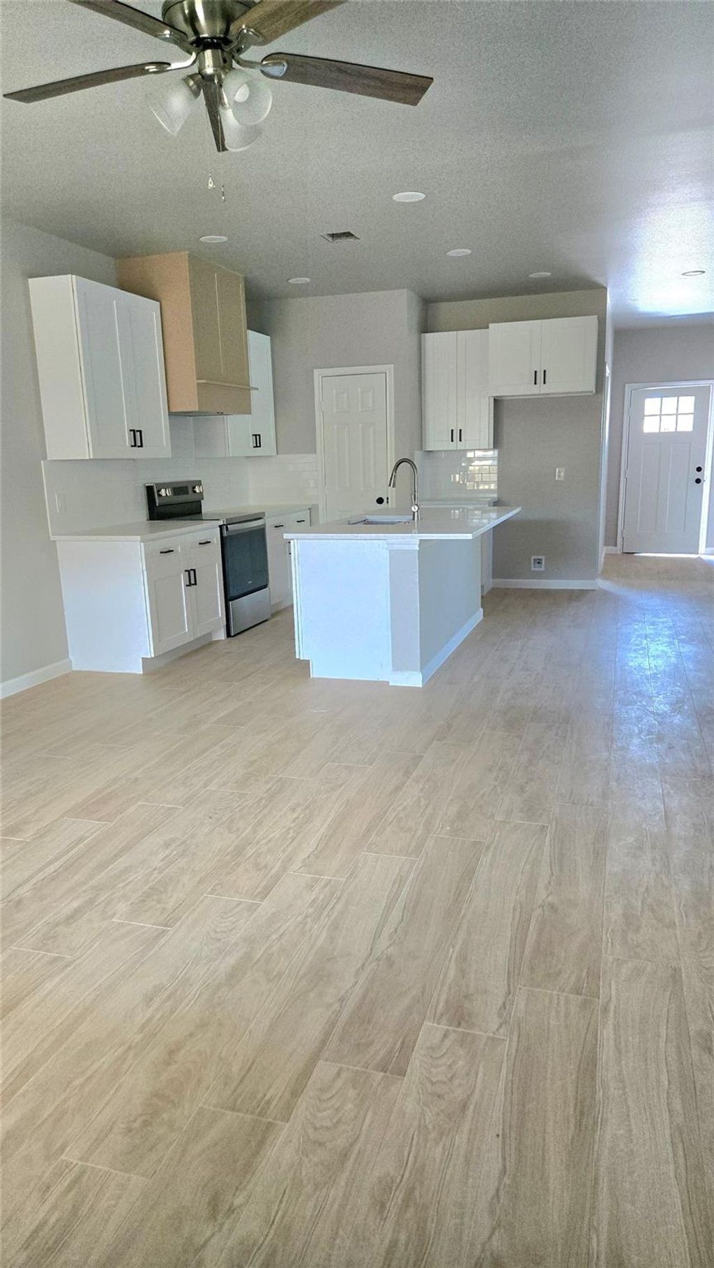 Photo of 3710 Harmony Lane, Bacliff, TX 77518 (MLS # 69401444)