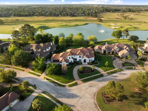 Photo of 82 Manor Lake Estates Circle, Spring, TX 77379 (MLS # 70340590)