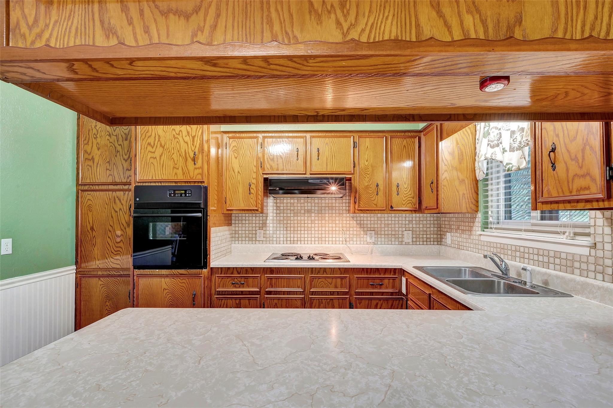 302 Walnut Cove