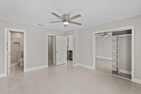 Tiny photo for 2201 Fountain View Drive #4, Houston, TX 77057 (MLS # 53018059)