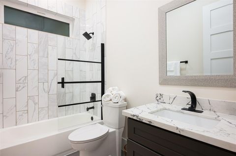 Tiny photo for 917 Thompson Street, Houston, TX 77007 (MLS # 47667191)
