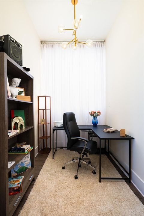 Tiny photo for 917 Thompson Street, Houston, TX 77007 (MLS # 47667191)