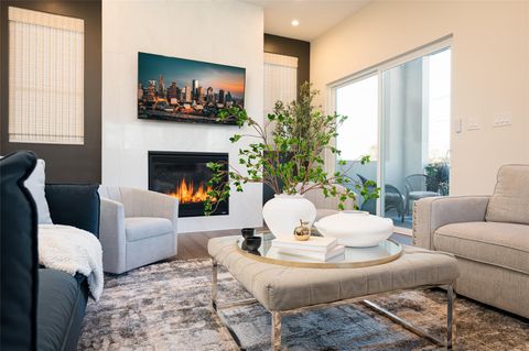 Tiny photo for 917 Thompson Street, Houston, TX 77007 (MLS # 47667191)