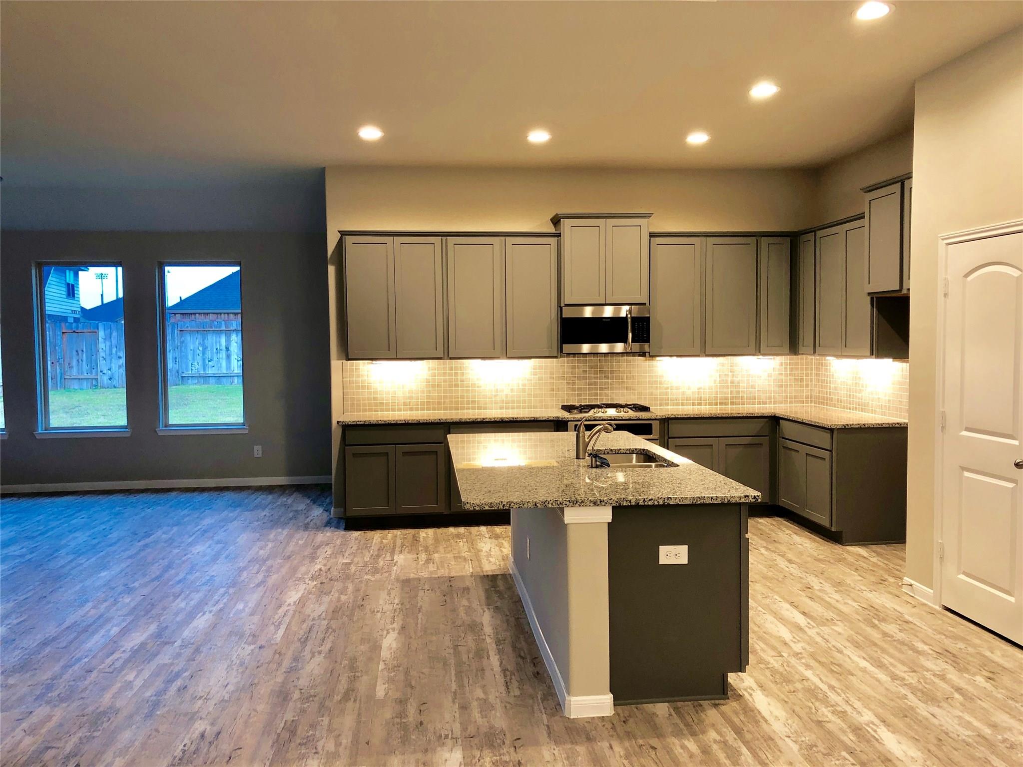 4814 Vergano Villa Dr