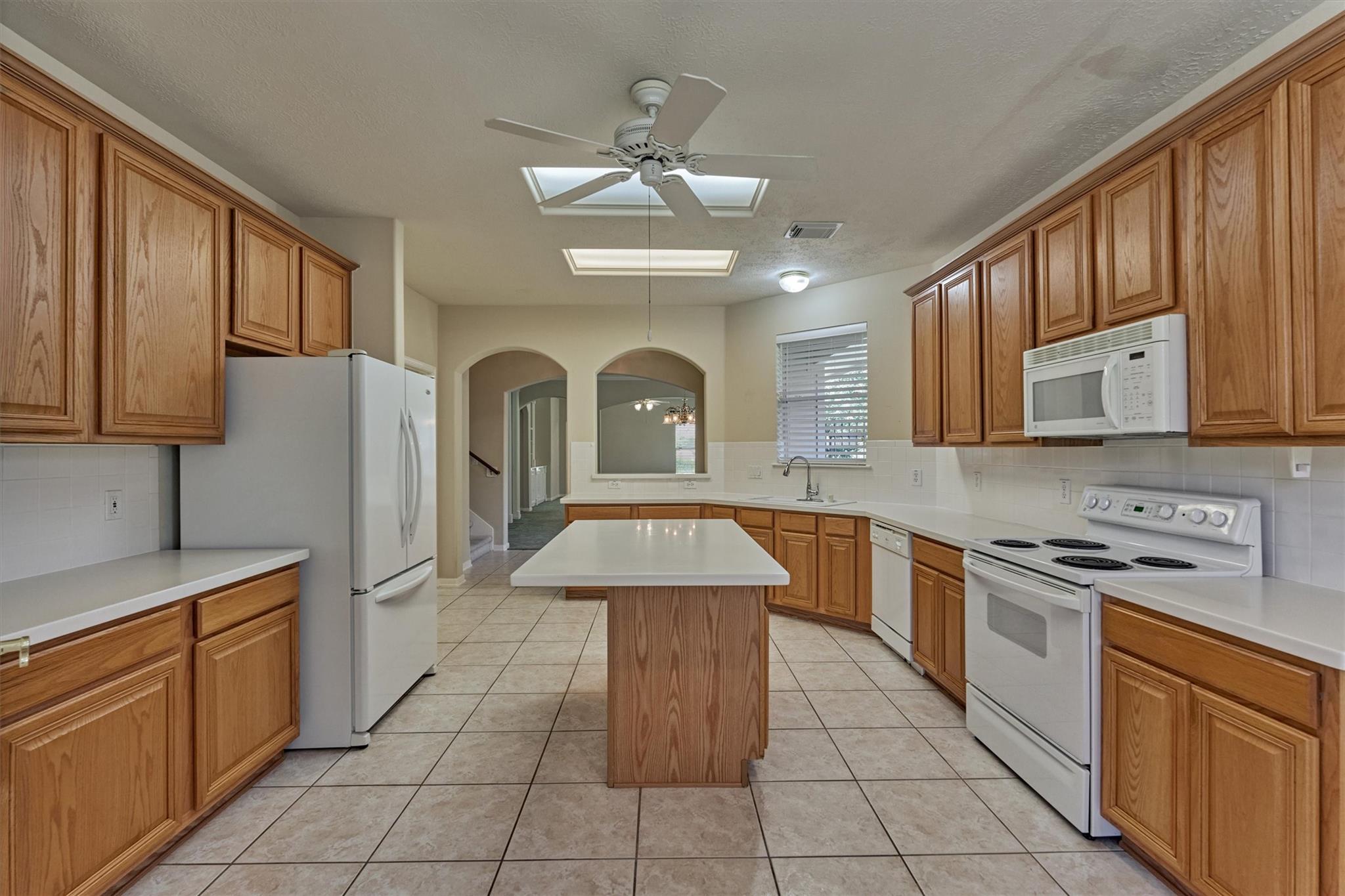 175 W Lilac Ridge Place