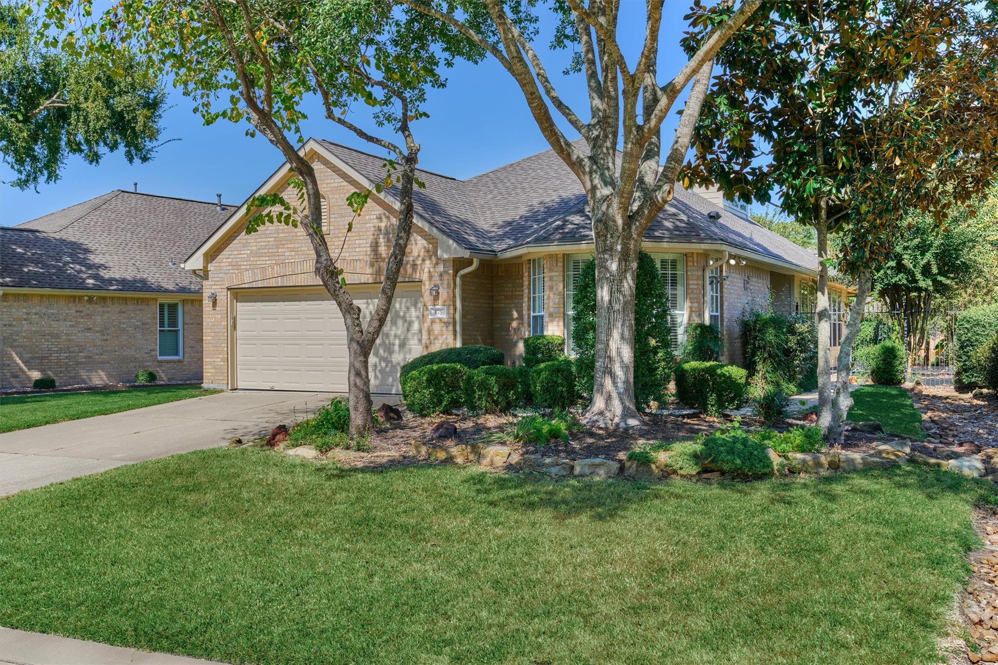 175 W Lilac Ridge Place