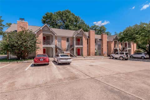 Condo For Sale - 2401 Sycamore Avenue #E6<br/> Walker County, Huntsville, TX 77340