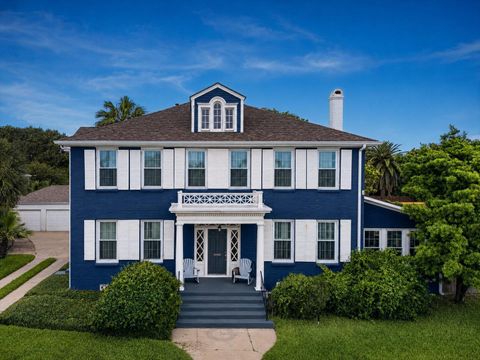 Photo of 4602 Sherman Boulevard, Galveston, TX 77551 (MLS # 95182588)