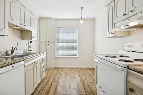 Tiny photo for 7600 Burgoyne Road #152, Houston, TX 77063 (MLS # 91766653)