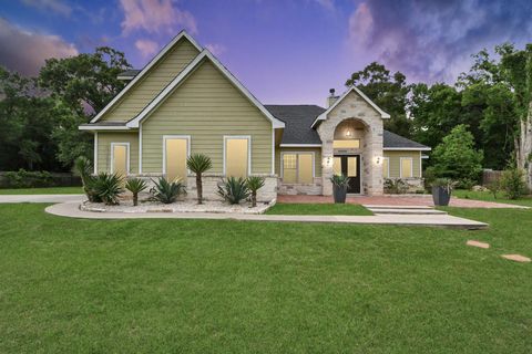 Homes For Sale - 25761 Morgan Cemetery Road<br/> Cleveland, TX 77328