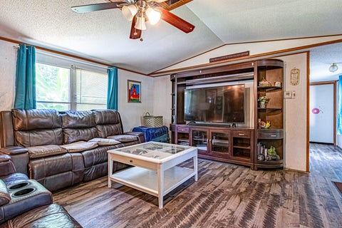 Tiny photo for 217 Ridgeside, Montgomery, TX 77316 (MLS # 77048605)