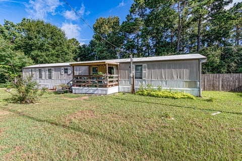 Tiny photo for 217 Ridgeside, Montgomery, TX 77316 (MLS # 77048605)
