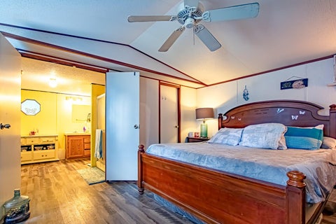 Tiny photo for 217 Ridgeside, Montgomery, TX 77316 (MLS # 77048605)