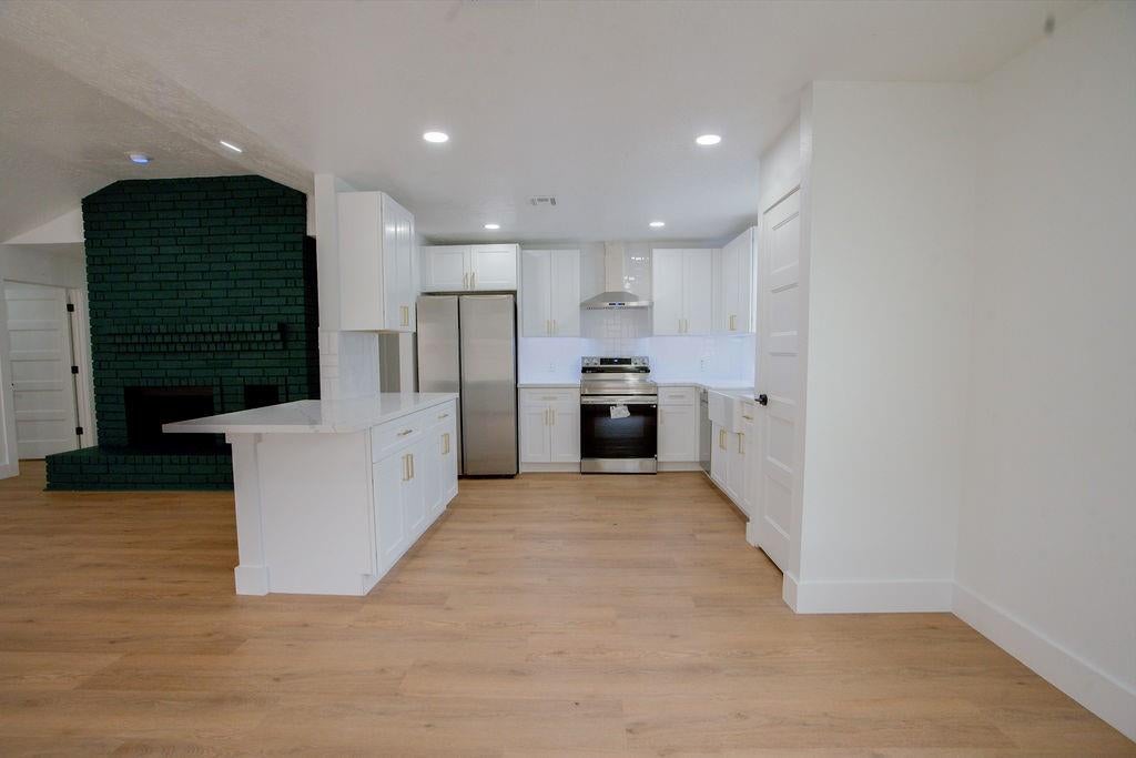 11718 Coachfield Lane