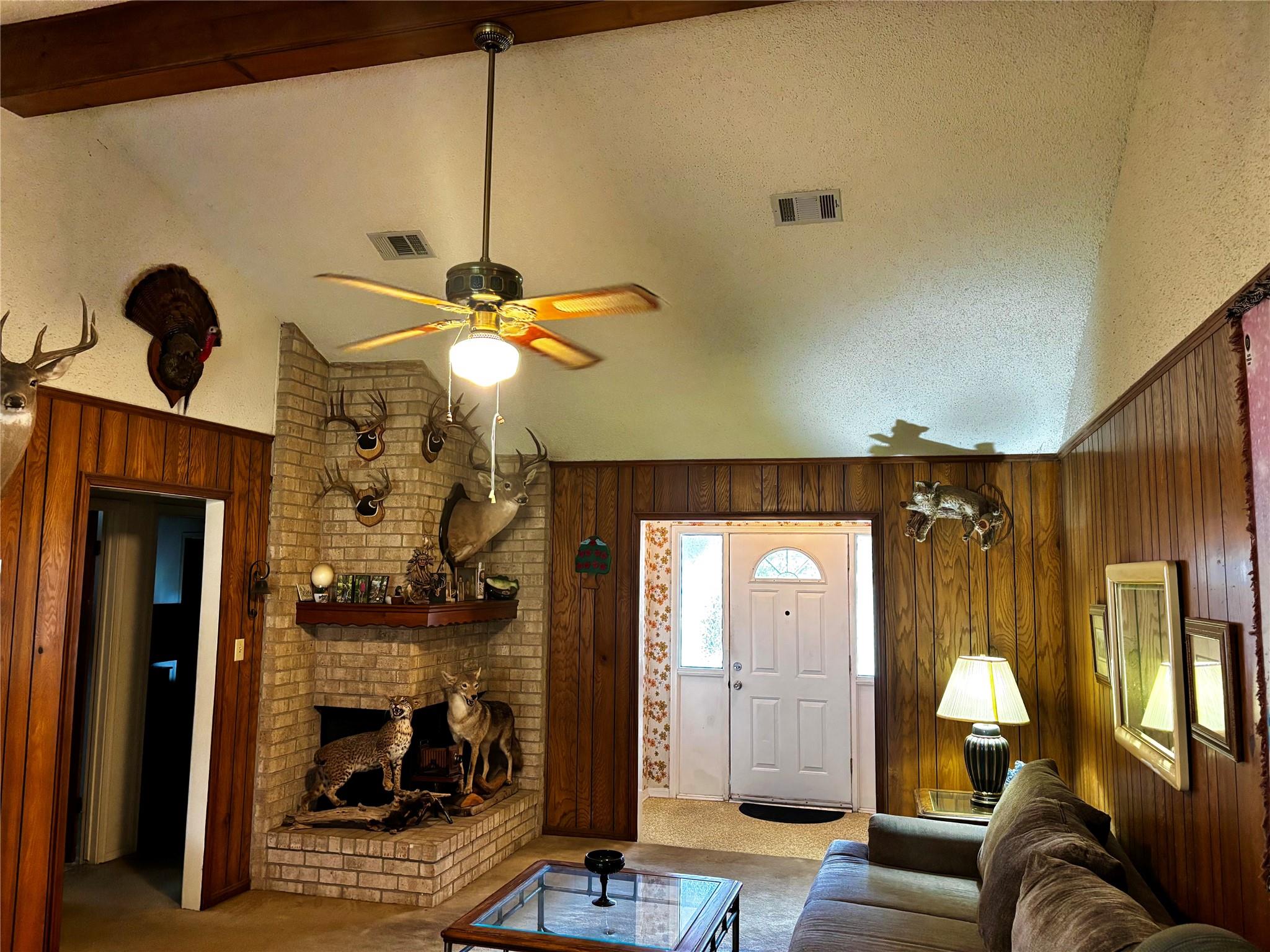 615 Roene Lane