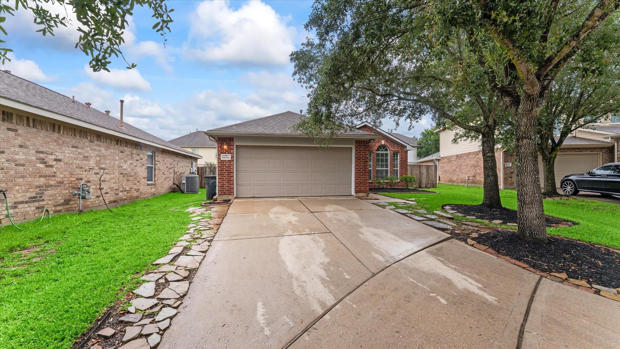 18014 Iris Edge Way