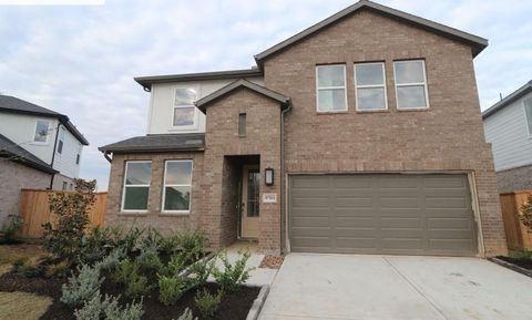 Photo of 9703 Arrigoni Creek Drive, Cypress, TX 77433 (MLS # 16033442)