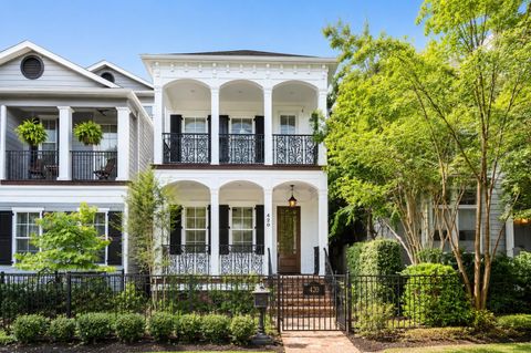Photo of 420 W 18th Street, Houston, TX 77008 (MLS # 68779836)